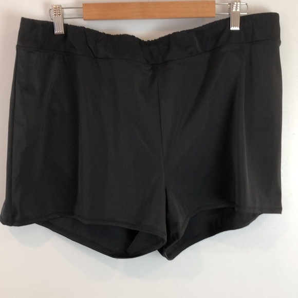 Swimsuits for All Black Bikini Lined Boy Short Swimsuit Bottom - Shorts 22 - Picture 3 of 8